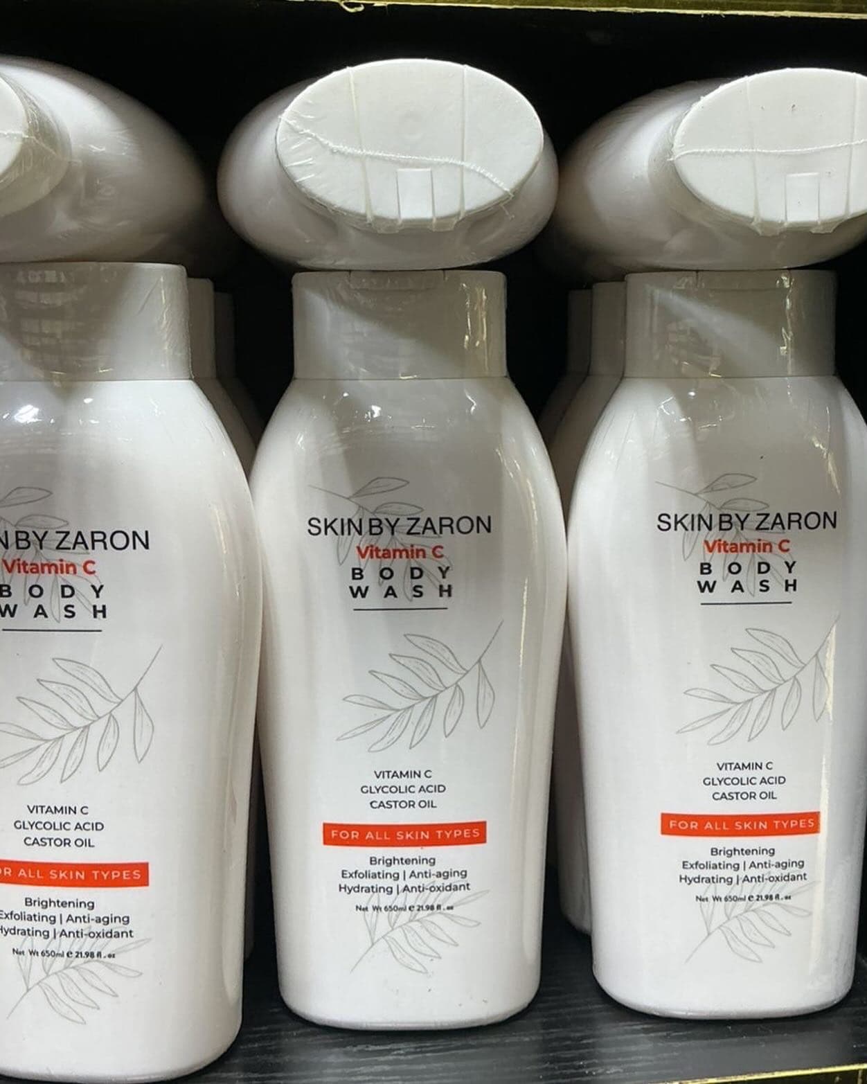 Vitamin C Brightening & Exfoliating Body Wash by Skin By Zaron